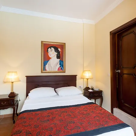 Antique Palace Museum (adults Only) Otel