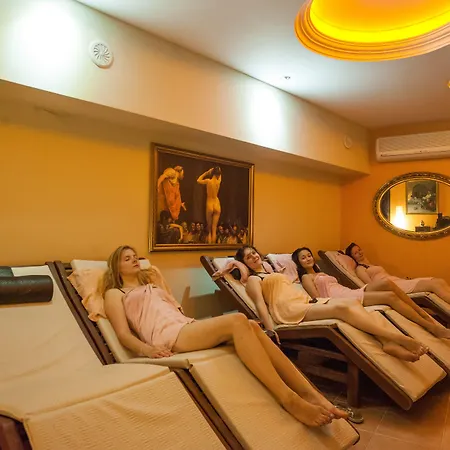 Antique Palace Museum (adults Only) Otel