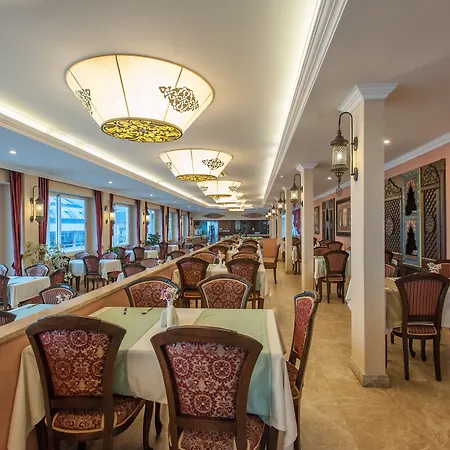Otel Antique Palace Museum (adults Only) 5*